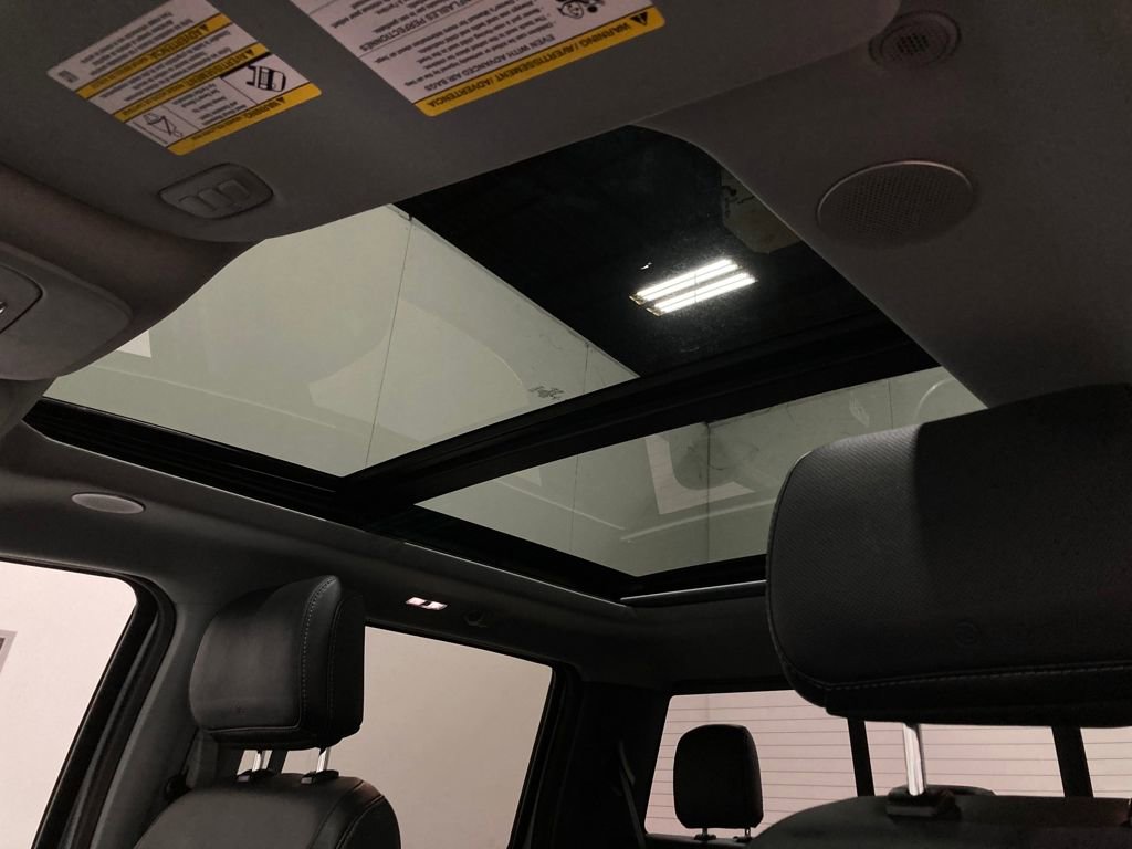 Certified 2022 Ford F150 Lariat w/ Equipment Group 502A High image 23