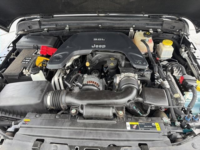 Used 2021 Jeep Gladiator Sport AWD/4WD image 9