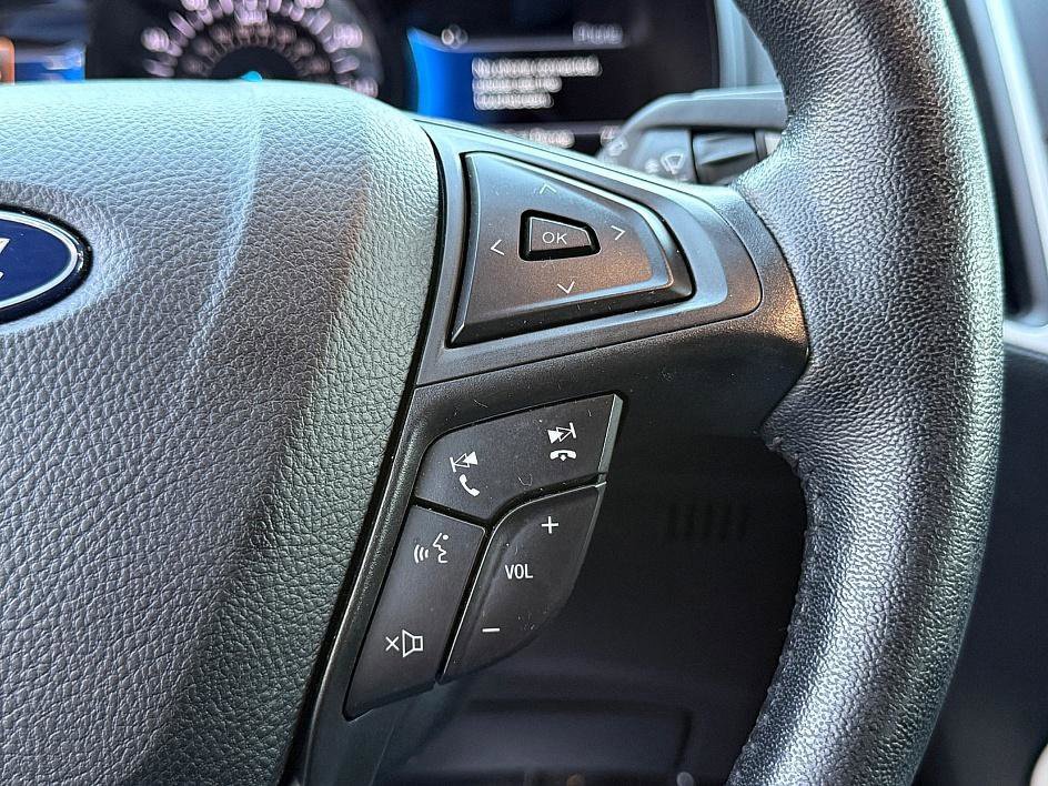 Certified 2022 Ford Edge SEL image 19