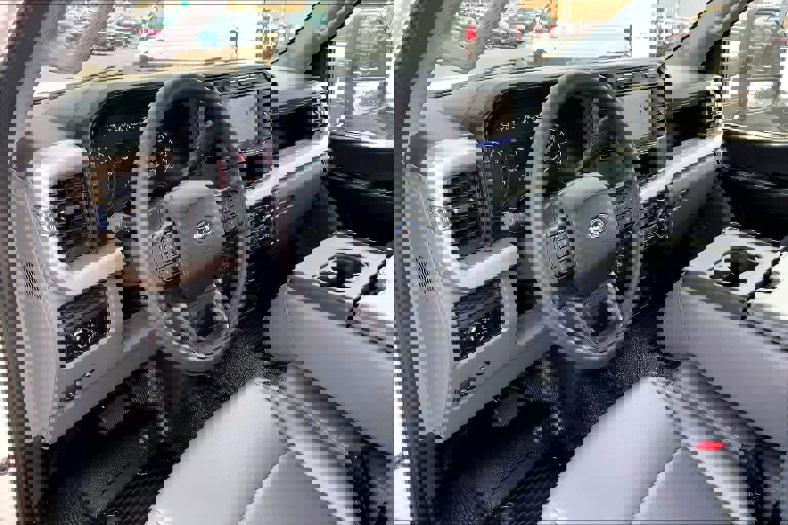 Certified 2023 Ford F250 XL w/ Snow Plow Prep Package image 17