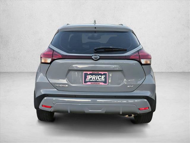 Used 2023 Nissan Kicks SV FWD image 6