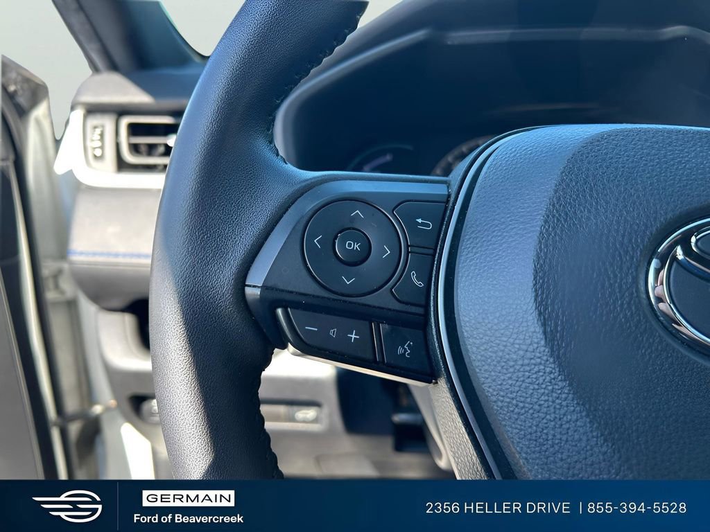 Used 2022 Toyota RAV4 XSE AWD/4WD image 14