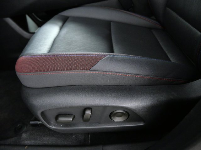 Used 2026 Chevrolet Equinox RS w/ Convenience Package III AWD/4WD image 16