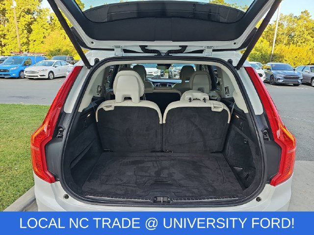 Used 2017 Volvo XC90 T6 Momentum w/ Vision Package AWD/4WD image 12