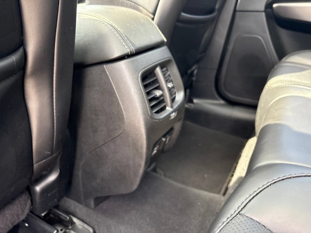 Used 2021 Jeep Cherokee Limited AWD/4WD image 27