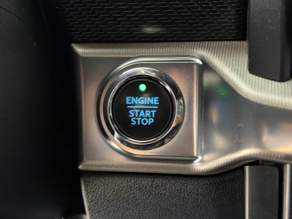 Certified 2022 Ford F150 Raptor w/ Raptor 37 Performance Package image 25