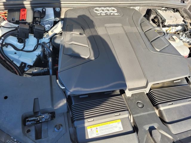 Used 2019 Audi Q7 3.0T Prestige image 18