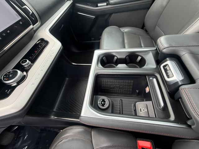 Certified 2025 Ford Expedition Active AWD/4WD image 22