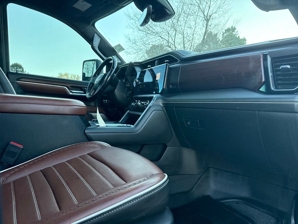 Used 2024 GMC Sierra 2500 Denali Ultimate image 33