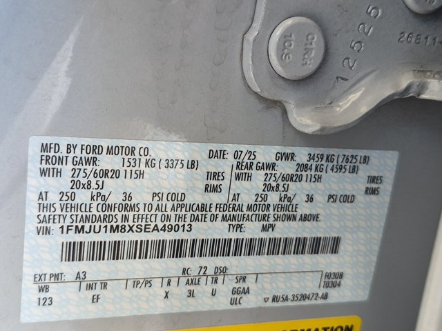 Certified 2025 Ford Expedition Platinum AWD/4WD image 40