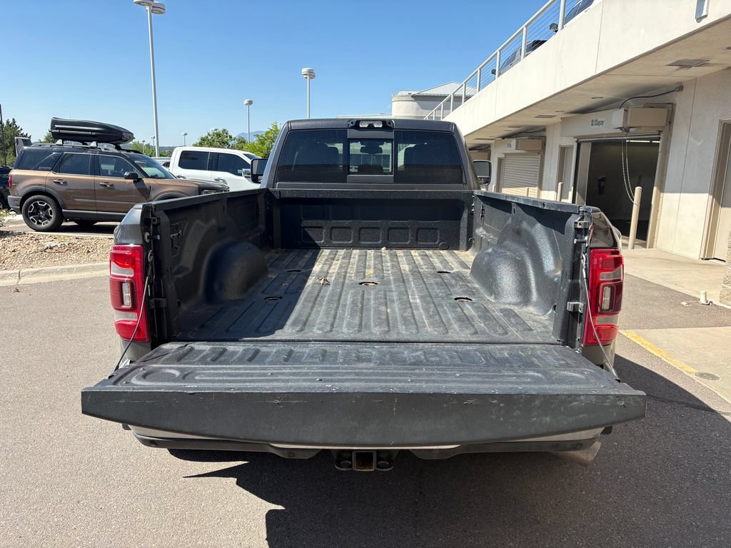 Used 2024 RAM 3500 Laramie w/ Towing Technology Group AWD/4WD image 25