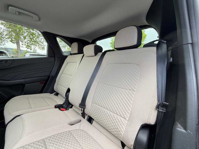 Certified 2022 Ford Escape SE AWD/4WD image 23
