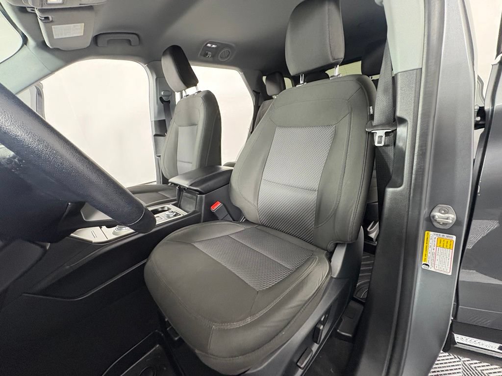 Certified 2022 Ford Explorer XLT AWD/4WD image 15