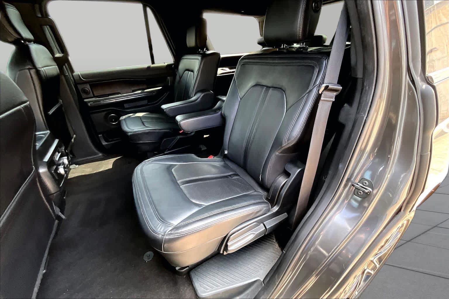 Certified 2020 Ford Expedition Limited w/ Special Edition Package RWD image 21