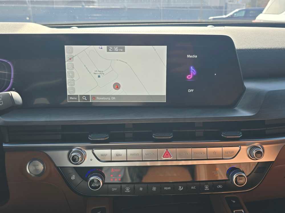 Used 2025 Kia Telluride EX X-Line image 13