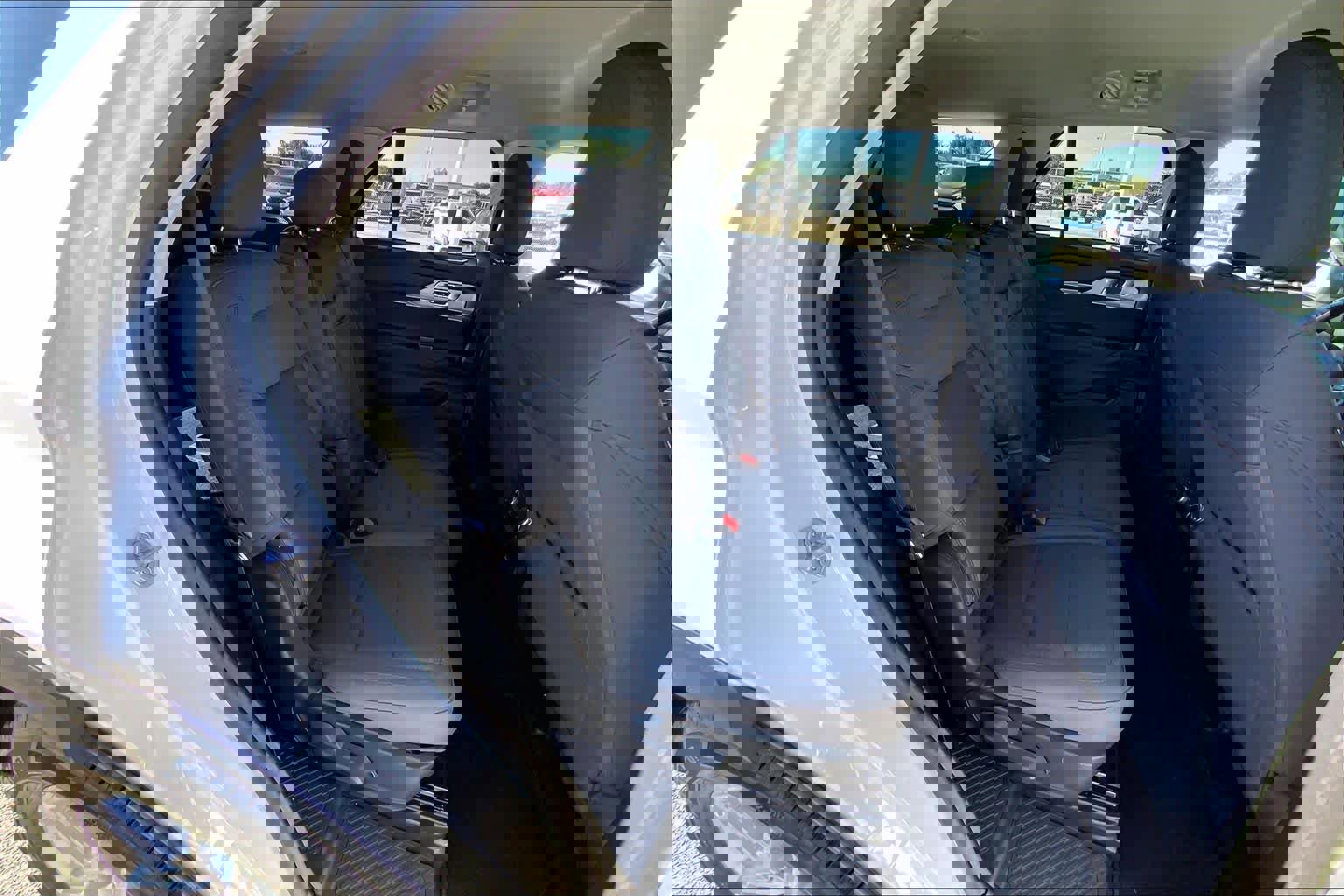 Certified 2025 Ford Explorer Active image 20