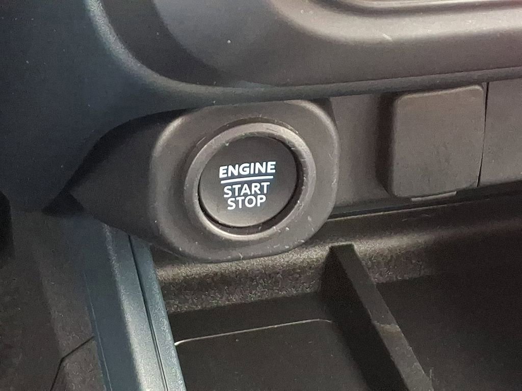 Certified 2024 Ford Maverick Lariat w/ Black Appearance Package image 25