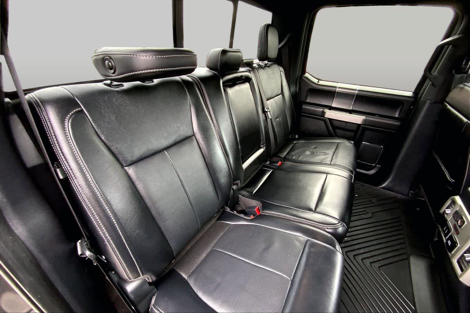 Certified 2019 Ford F150 Lariat w/ Equipment Group 502A Luxury RWD image 18