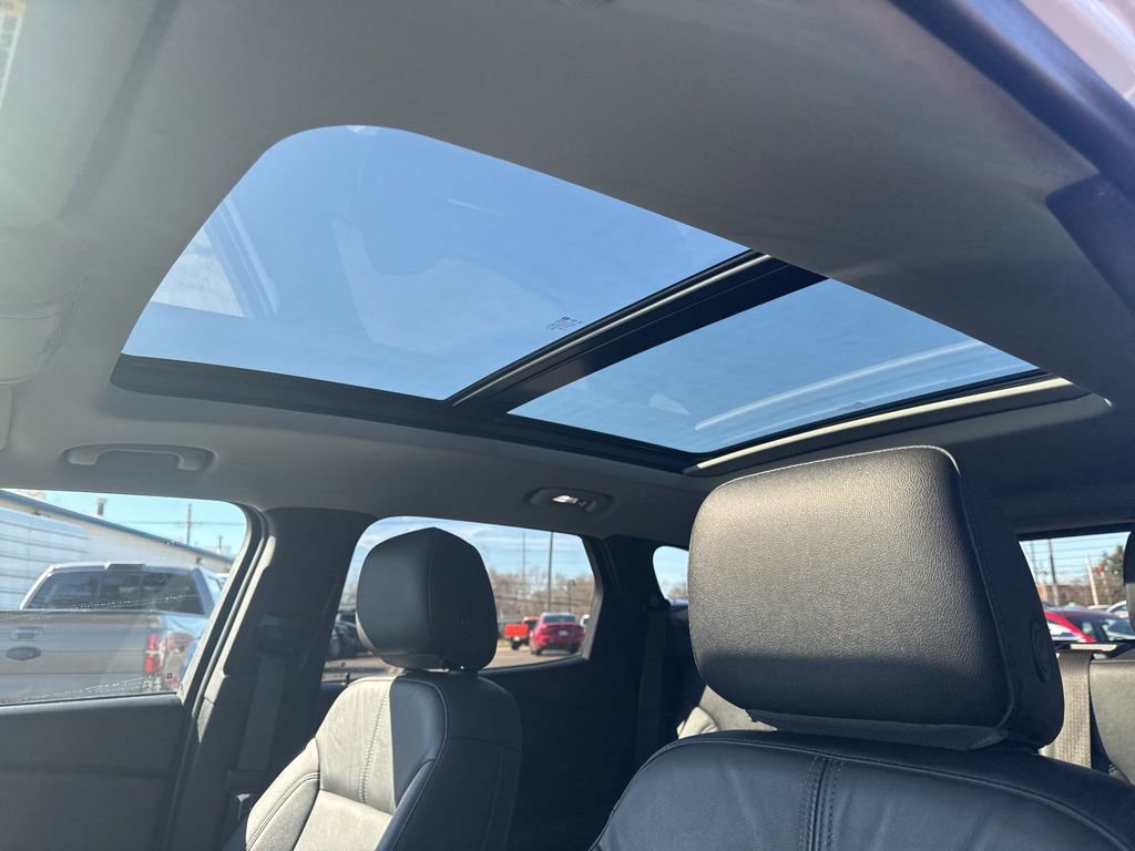 Used 2022 Chevrolet Blazer LT w/ Redline Edition image 9