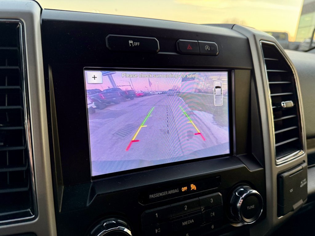 Certified 2019 Ford F150 Lariat w/ Trailer Tow Package image 19