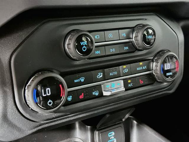 Certified 2025 Ford Bronco Outer Banks AWD/4WD image 18