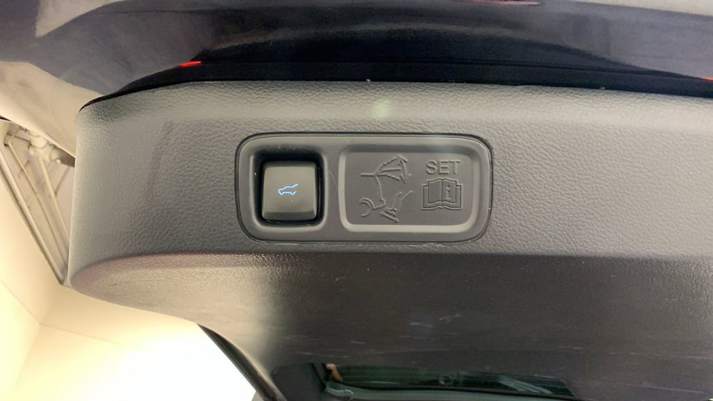 Certified 2023 Ford Expedition Limited AWD/4WD image 20