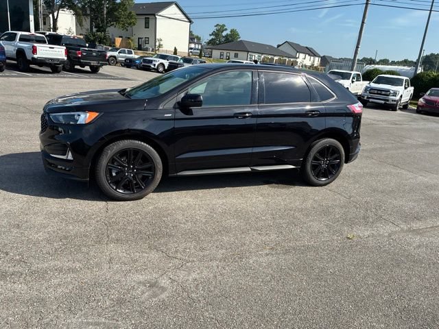 Certified 2024 Ford Edge ST-Line AWD/4WD image 16