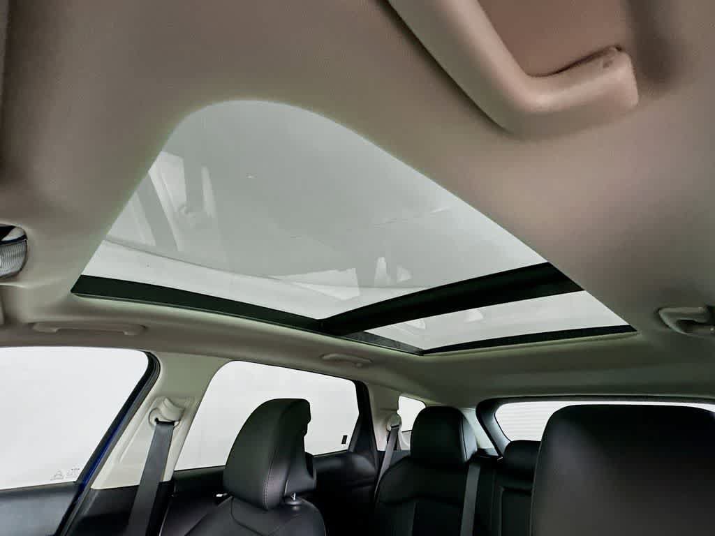 Used 2025 Kia Sportage SX FWD image 33