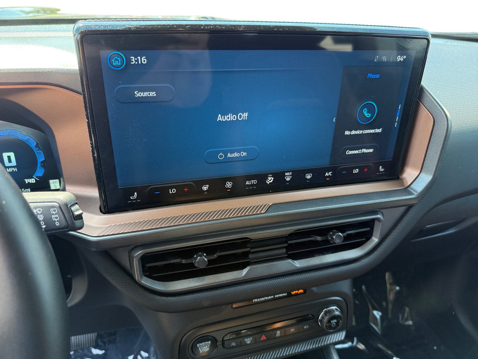Certified 2025 Ford Bronco Sport Outer Banks w/ Outer Banks Tech Package+ AWD/4WD image 12