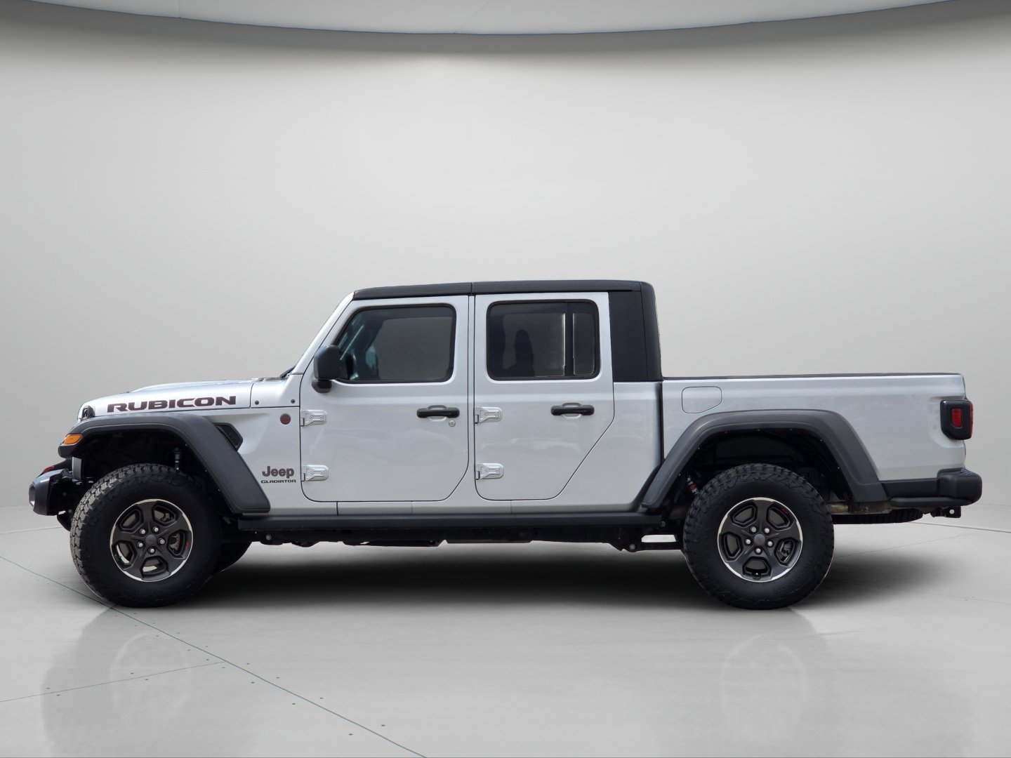 Used 2022 Jeep Gladiator Rubicon w/ Trailer Tow Package AWD/4WD image 15
