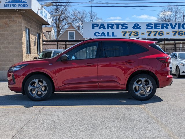 Certified 2024 Ford Escape ST-Line w/ Tech Pack #1 AWD/4WD image 7