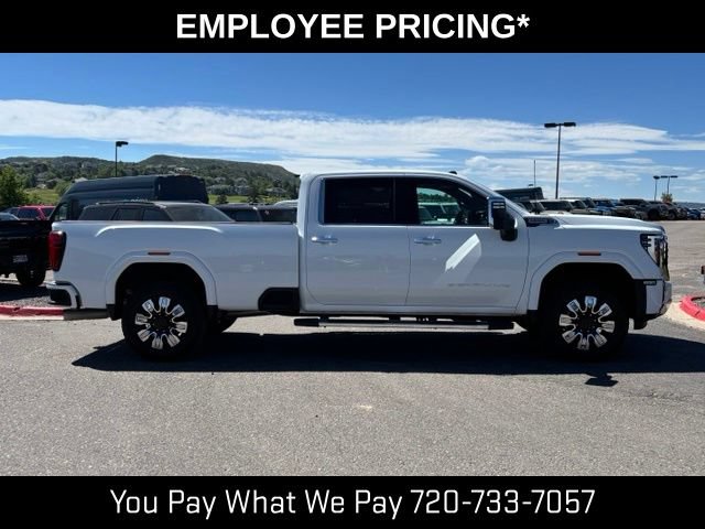 Used 2024 GMC Sierra 3500 Denali w/ Denali Reserve Package AWD/4WD image 7