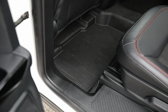 Certified 2023 Ford Explorer ST-Line w/ Class IV Trailer Tow Package image 34