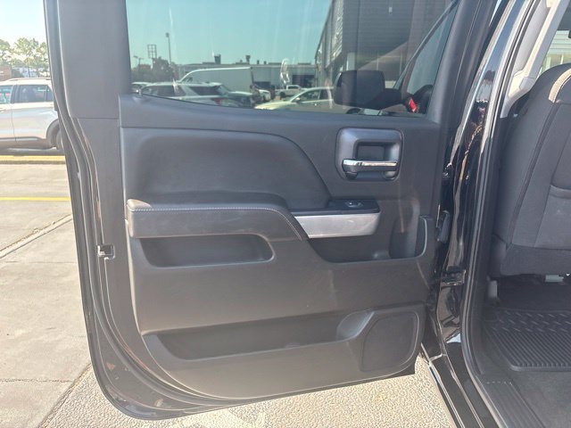 Used 2018 Chevrolet Silverado 1500 LT w/ All Star Edition AWD/4WD image 17