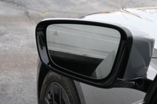 Used 2022 BMW i4 eDrive40 w/ Premium Package RWD image 19