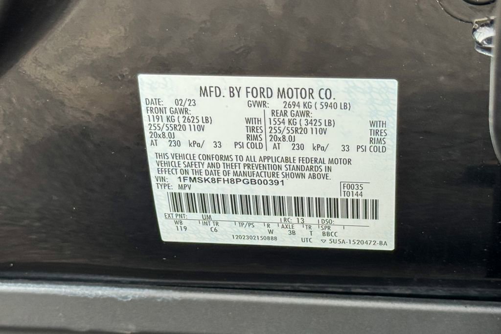 Certified 2023 Ford Explorer Limited w/ Equipment Group 301A AWD/4WD image 26