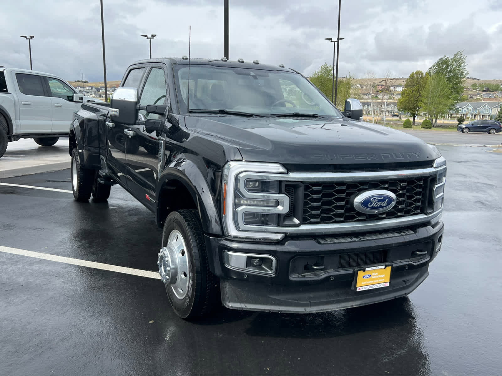 Certified 2025 Ford F450 Platinum w/ Platinum Plus Package AWD/4WD image 4