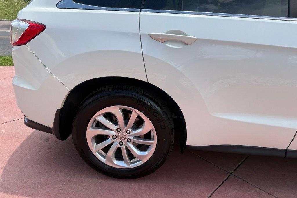 Used 2017 Acura RDX AWD image 31