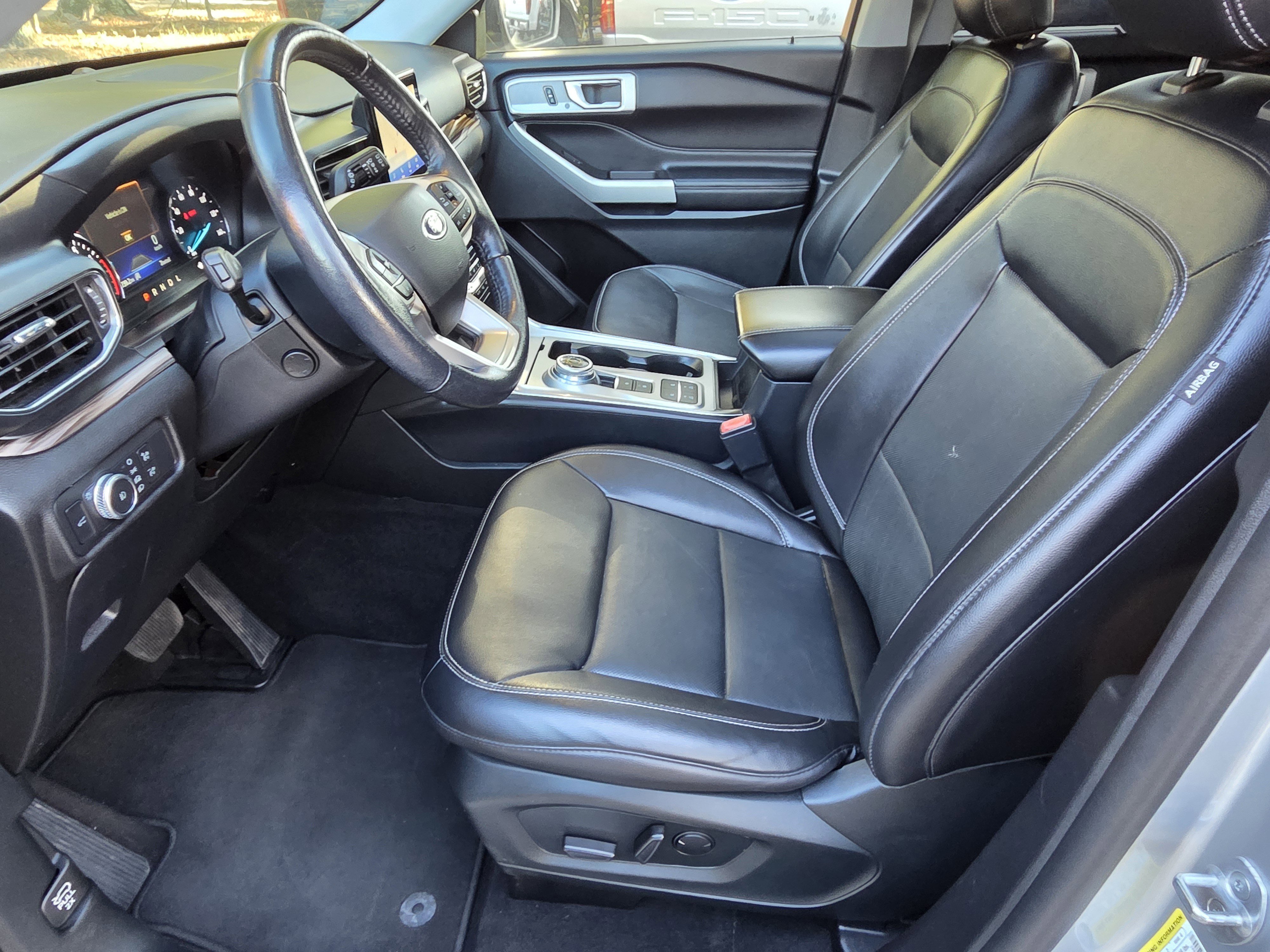 Certified 2021 Ford Explorer Limited w/ Equipment Group 301A image 10