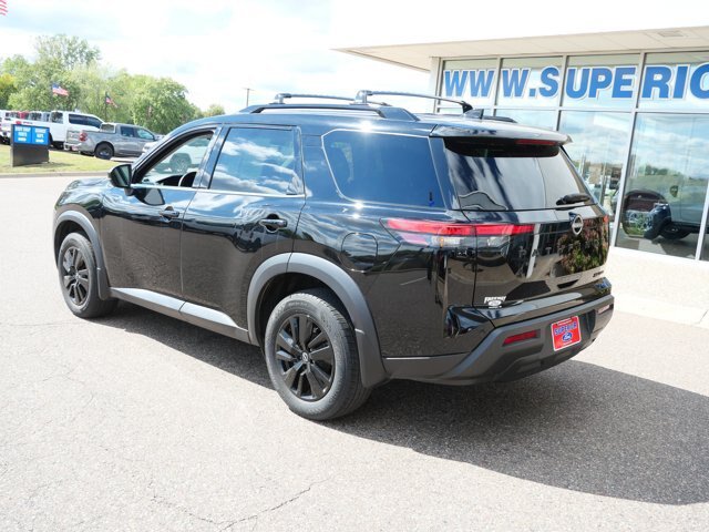 Used 2023 Nissan Pathfinder SV w/ Black Appearance Package AWD/4WD image 7