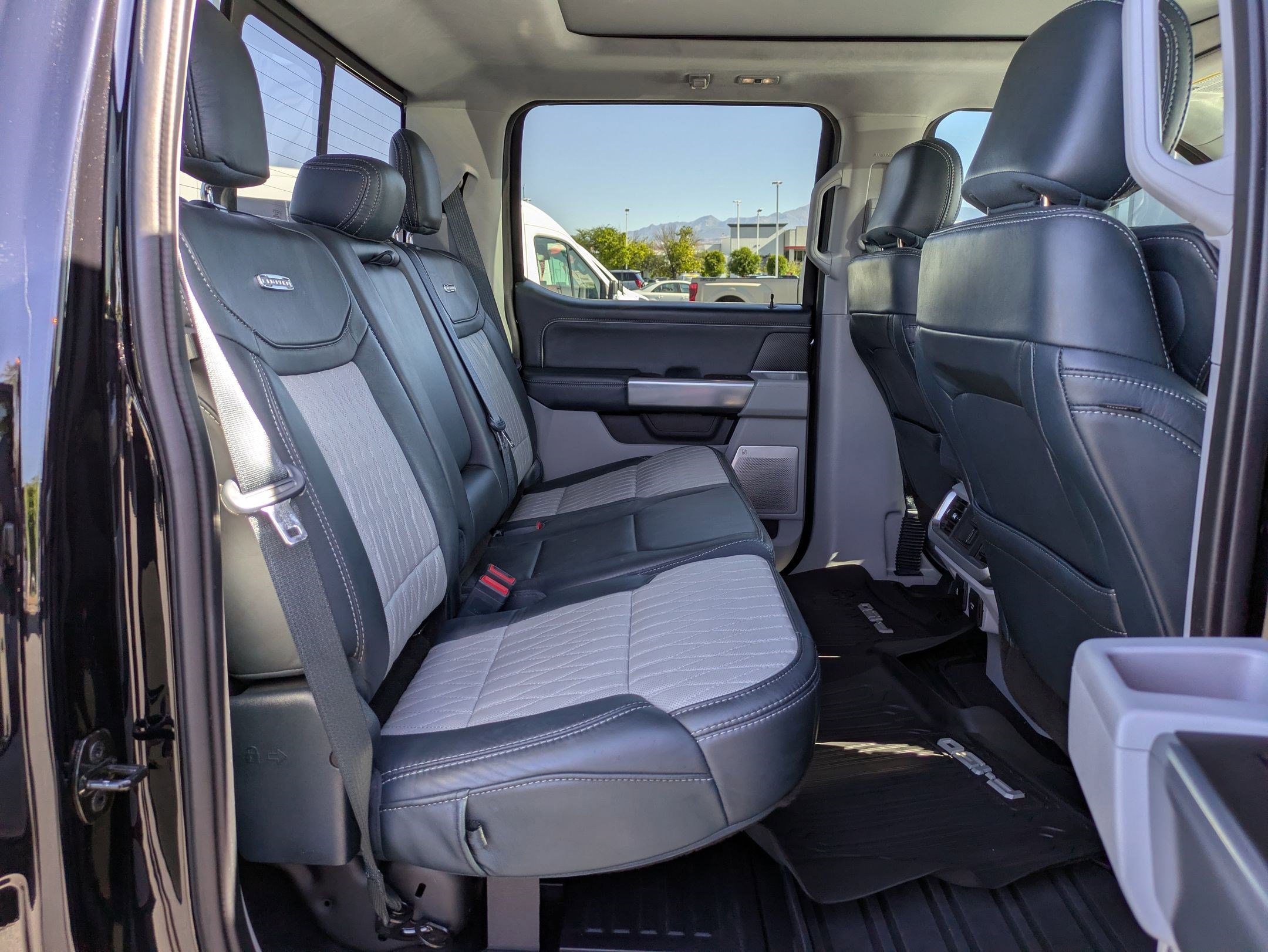Certified 2022 Ford F150 Limited AWD/4WD image 31