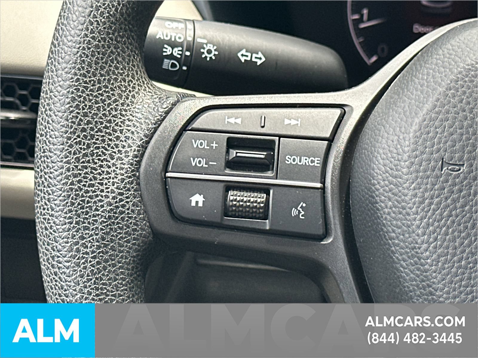 Used 2023 Honda HR-V LX image 28