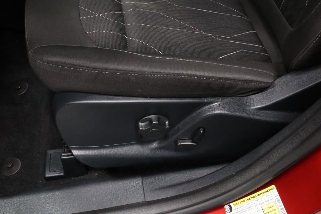 Certified 2018 Ford EcoSport SE FWD image 23