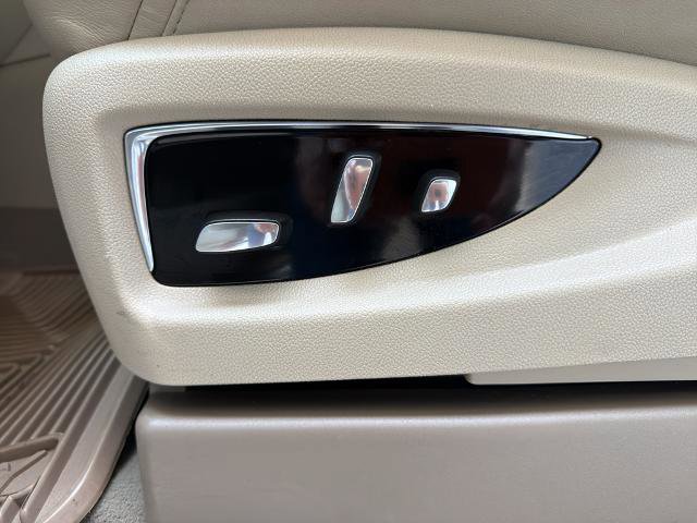 Used 2017 Cadillac Escalade Luxury image 19