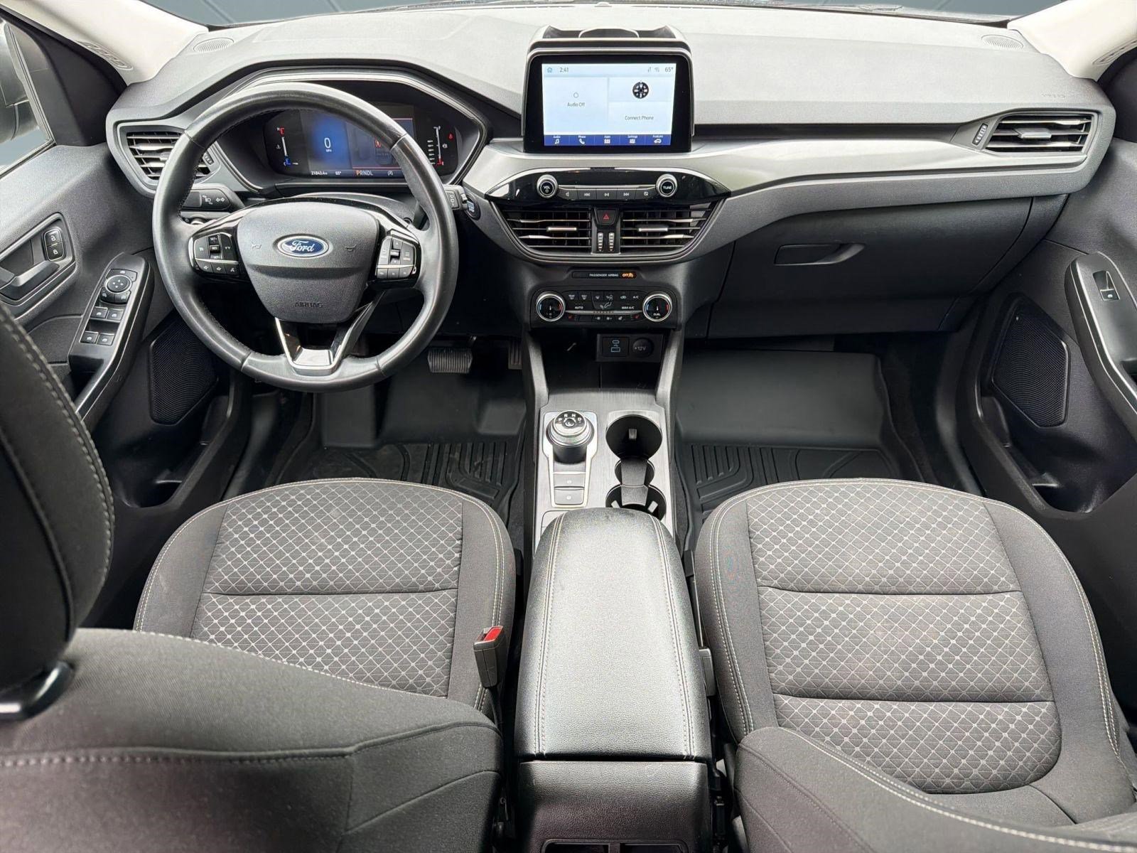 Certified 2023 Ford Escape Active AWD/4WD image 16