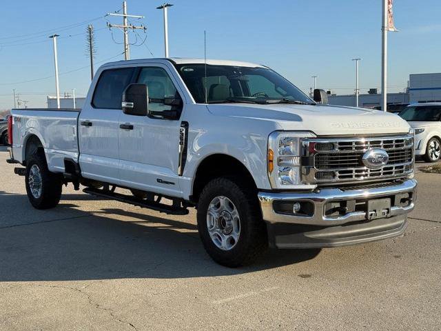 Certified 2025 Ford F350 XLT image 9