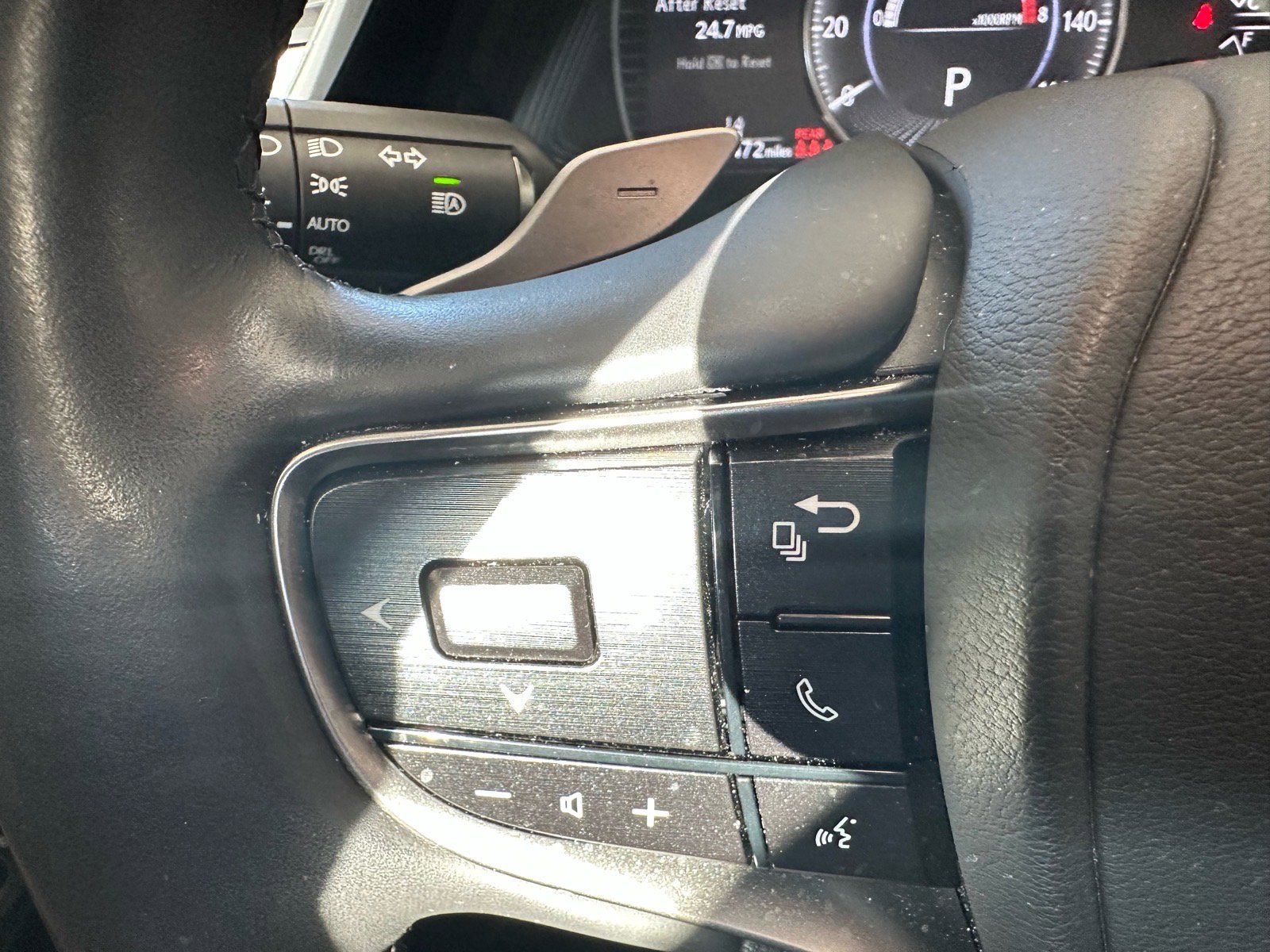 Used 2022 Lexus ES 350 w/ Premium Package FWD image 36