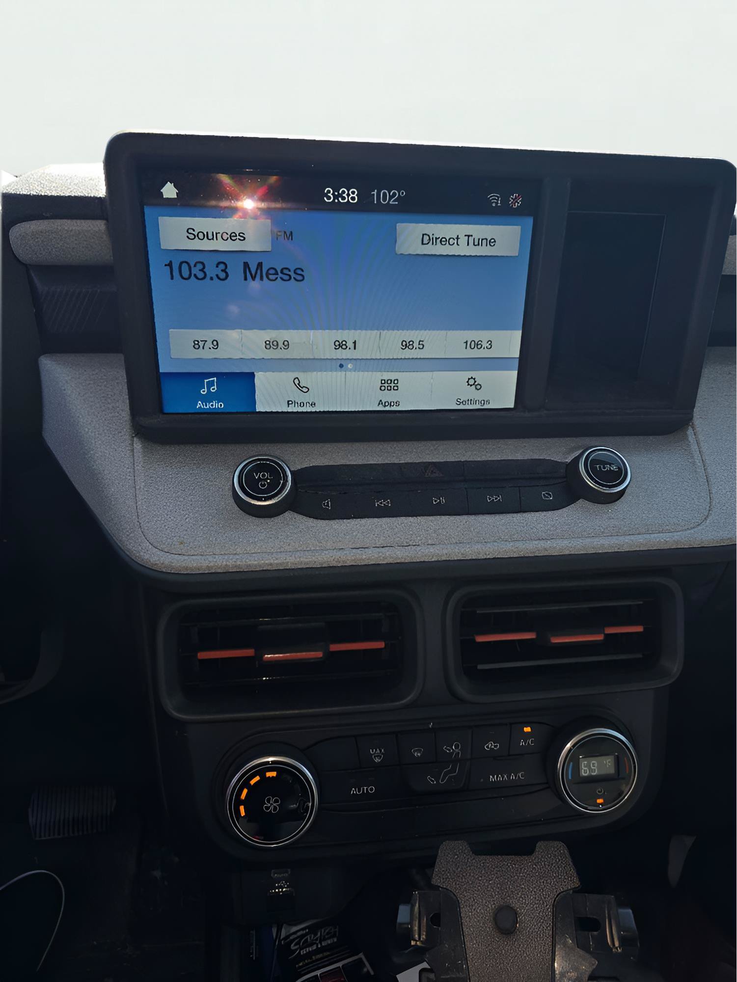 Certified 2022 Ford Maverick XLT FWD image 5