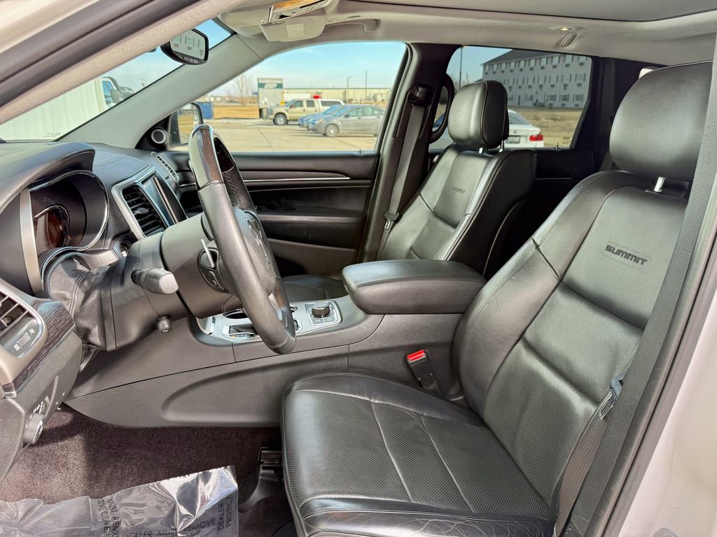 Used 2017 Jeep Grand Cherokee Summit image 10