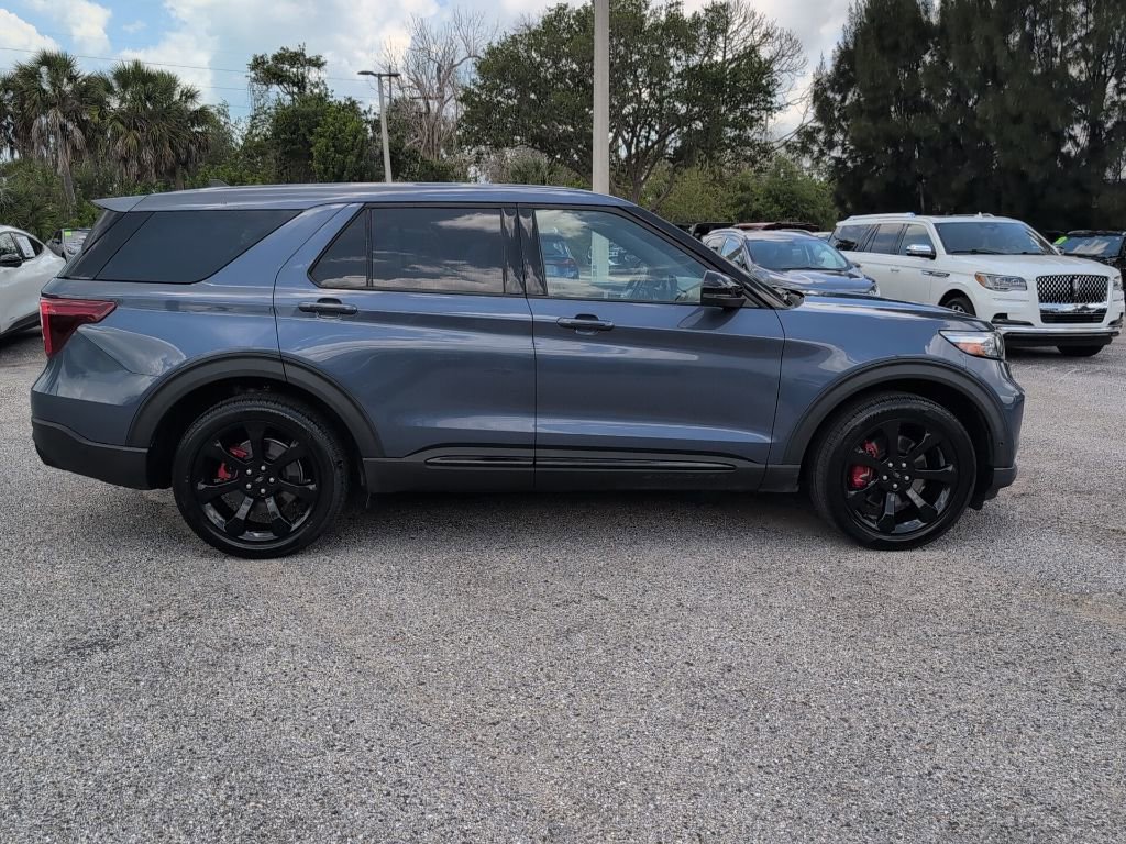 Certified 2021 Ford Explorer ST w/ Equipment Group 401A AWD/4WD image 2